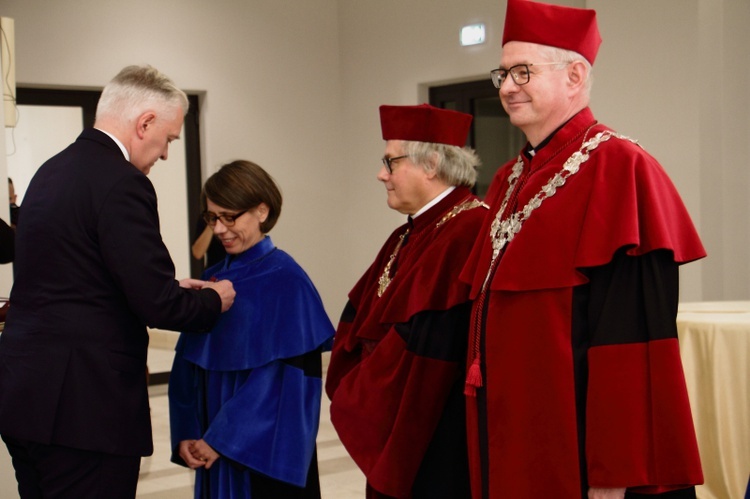 Doktorat honoris causa UPJPII dla kard. Zenona Grocholewskiego