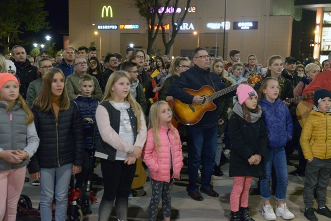 W Radomiu zagrano "Barkę"