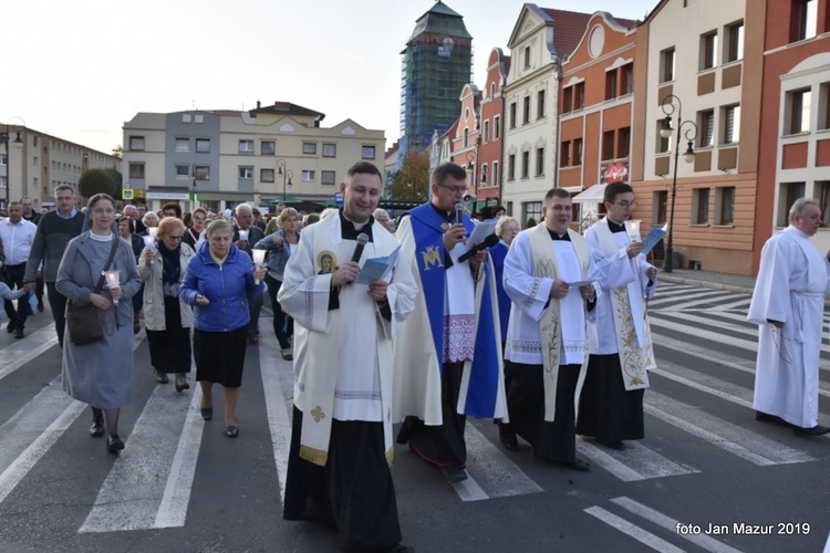 Nabożeństwo fatimskie w Żaganiu