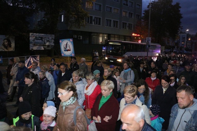 Pielgrzymka mieszkańców Trzebnicy do grobu św. Jadwigi