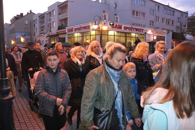 Pielgrzymka mieszkańców Trzebnicy do grobu św. Jadwigi