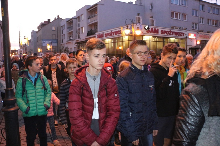 Pielgrzymka mieszkańców Trzebnicy do grobu św. Jadwigi