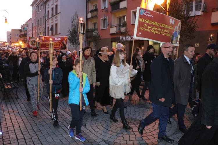 Pielgrzymka mieszkańców Trzebnicy do grobu św. Jadwigi