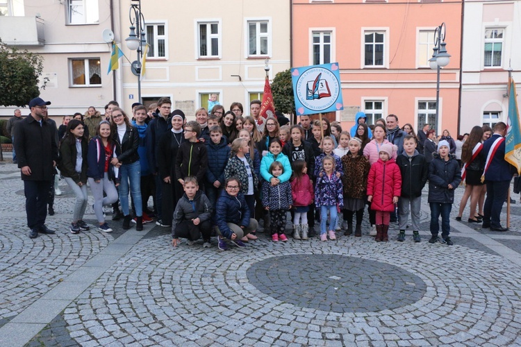 Pielgrzymka mieszkańców Trzebnicy do grobu św. Jadwigi