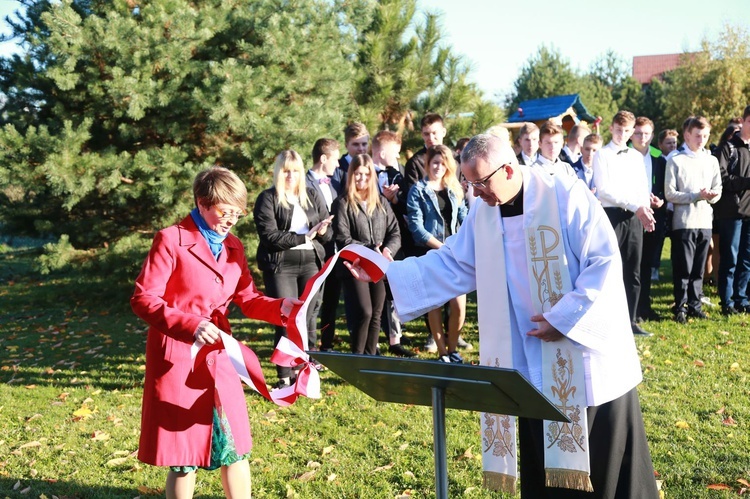 Jubileusz szkoły w Żabnie