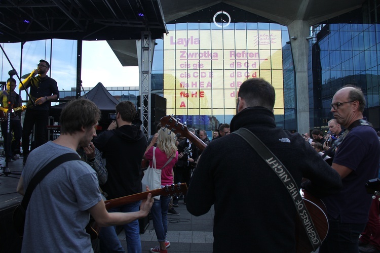 Katowice. Koncert gitarowy w centrum