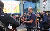 Katowice. Koncert gitarowy w centrum