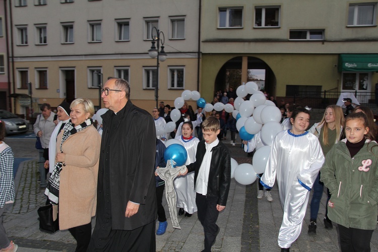 Jubileuszowy Różaniec do Nieba w Trzebnicy