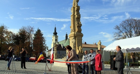 Rynek zrewitalizowany dzięki  kolumnie maryjnej