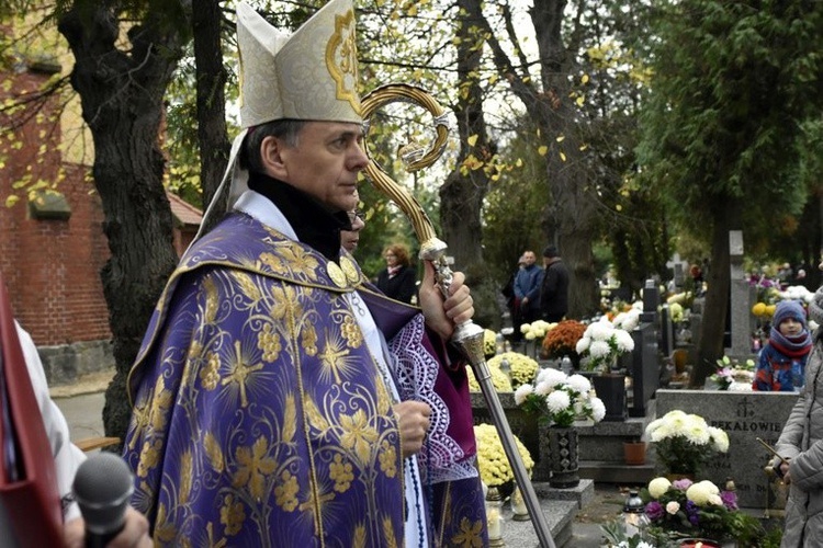 Najciekawsze zdjęcia z bp. Adamem Bałabuchem z GN