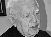 Oojciec Niward Karsznia OCist (1933-2019).