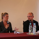 Życie za Spiżową Bramą 