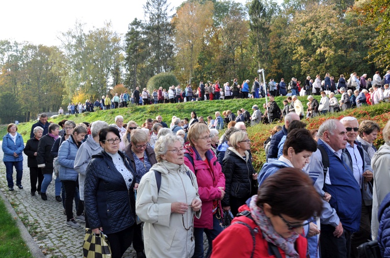 Pielgrzymka Żywego Różańca na Górę Świętej Anny