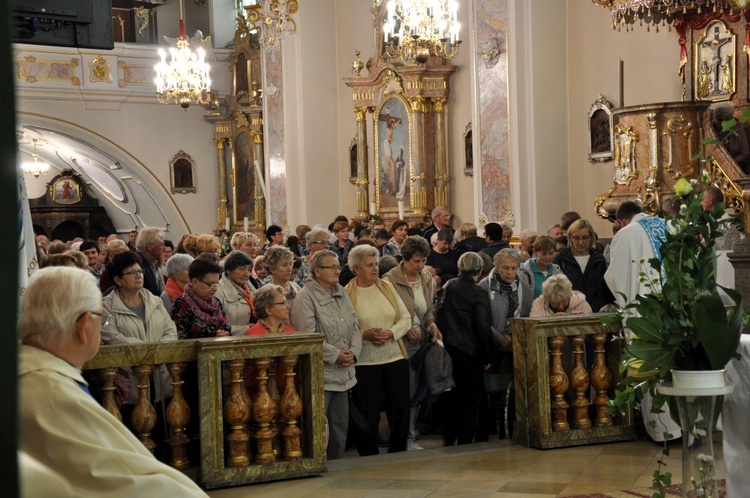 Pielgrzymka Żywego Różańca na Górę Świętej Anny