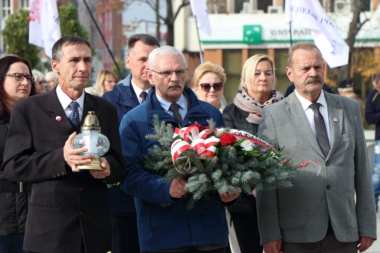 Olsztyn. 35 rocznica męczeńskiej śmierci bł. ks. Jerzego Popiełuszki 