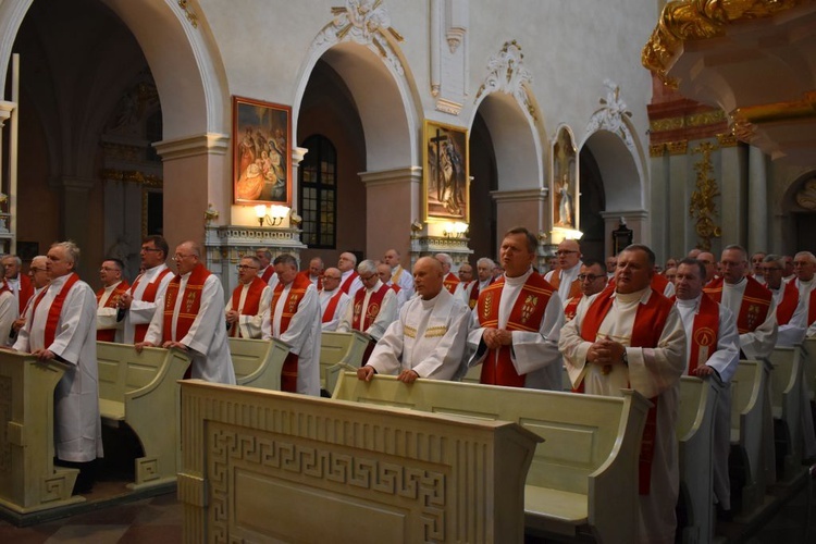 Dzień modlitw o świętość kapłanów w Paradyżu