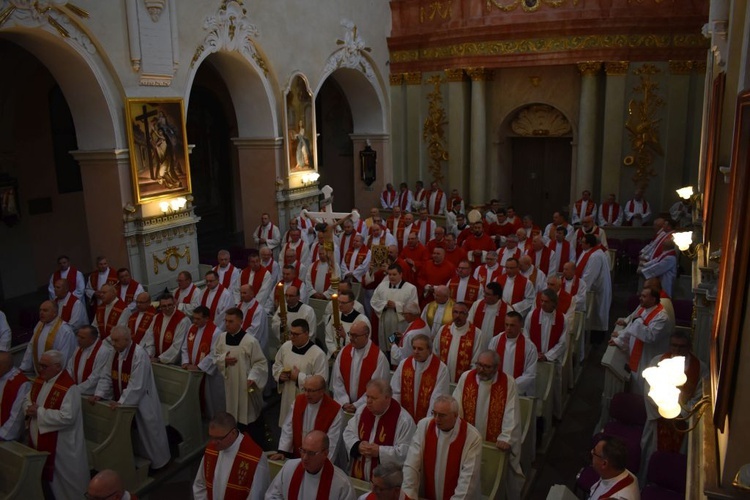 Dzień modlitw o świętość kapłanów w Paradyżu