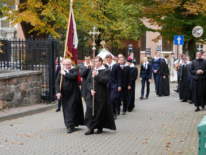 Piesza pielgrzymka ku czci bł. ks. Franciszka Rogaczewskiego