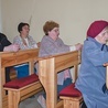 Uczestniczki modlitwy w pilskim kościele pw. Świętej Rodziny.