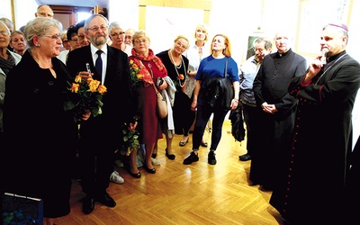 Za otwarcie ekspozycji dziękowali państwo Ziębowie z KIK w Tarnowie, organizatorzy Tygodnia Kultury Chrześcijańskiej.