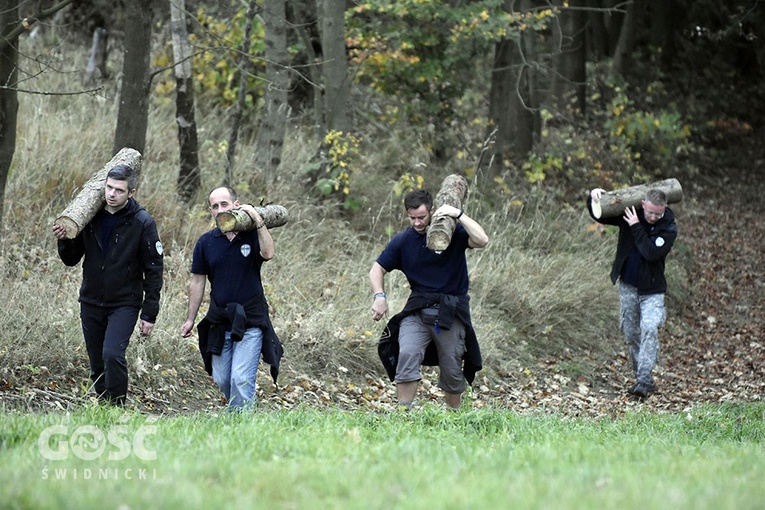 Ekstremalny weekend dla niezłomnych mężczyzn