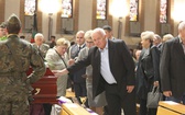 Ostatnie pożegnanie śp. ks. mjr. Krzysztofa Strauba 