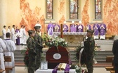 Ostatnie pożegnanie śp. ks. mjr. Krzysztofa Strauba 