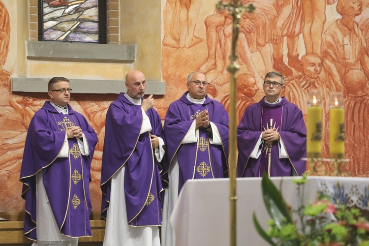 Ostatnie pożegnanie śp. ks. mjr. Krzysztofa Strauba 