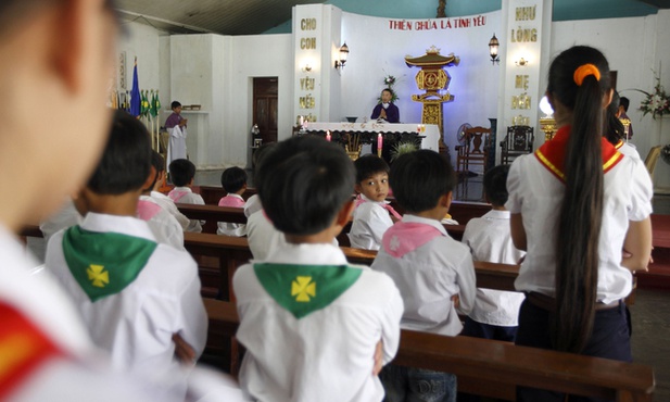 Wietnamscy biskupi wprowadzają program dla młodzieży