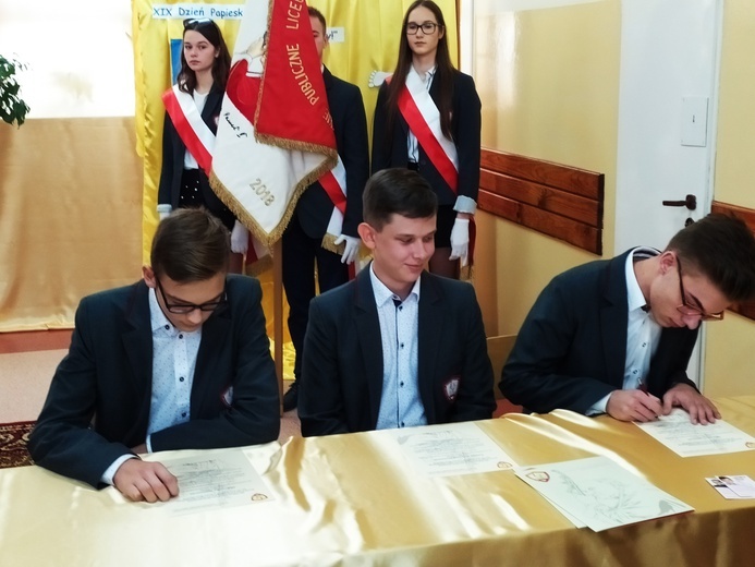 Święto patrona i ślubowanie w "Katoliku"