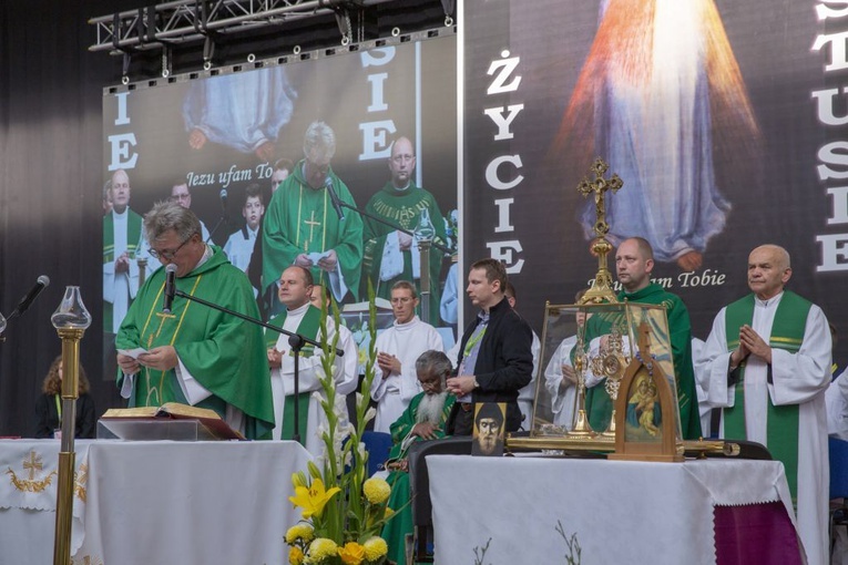 Rekolekcje z o. Jamesem Manjackalem w Krosnie Odrzańskim