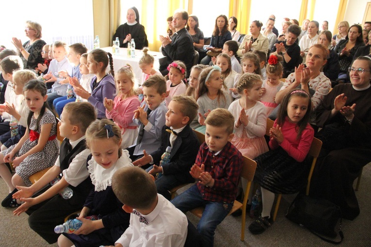 Tarnów. Konkurs Piosenki Religijnej 