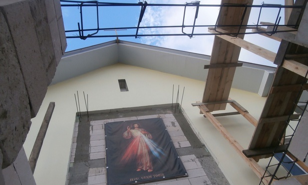 Budujący się kościół w Kodymie.