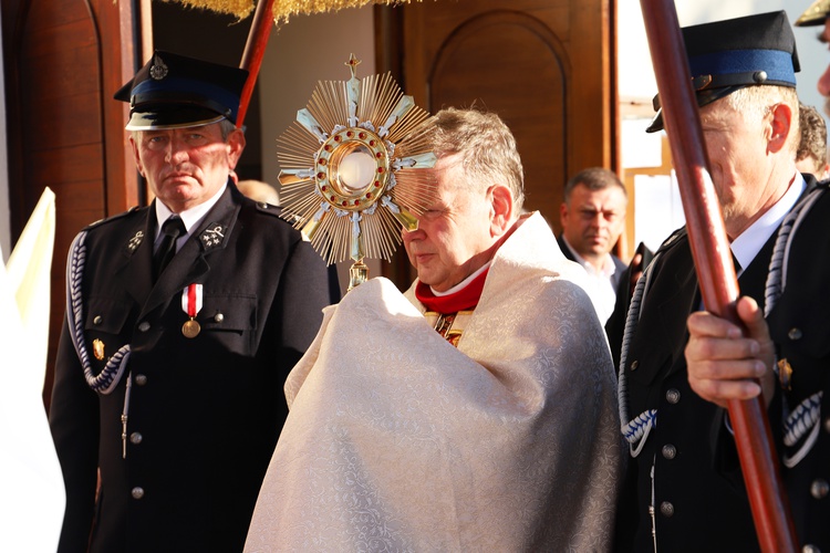 Kolejne relikwie Krzyża Świętego