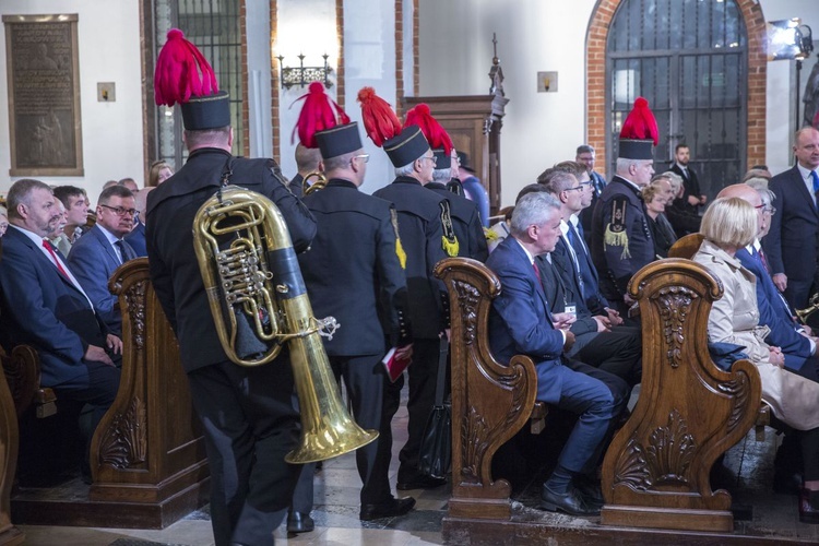 Prezydent Andrzej Duda odsłonił pomnik Wojciecha Korfantego