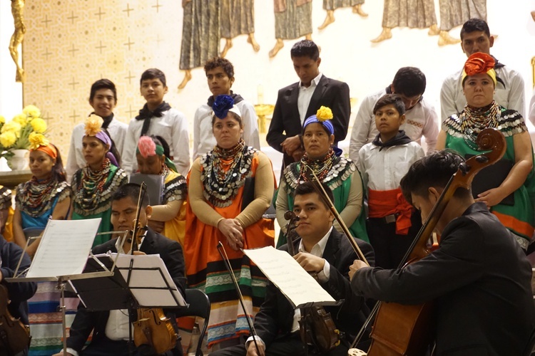 Koncert chóru i orkiestry Palmarito i Urubicha w Jastrzębiu