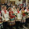 Jubielusz rozpoczeła Msza św. z udziałem uczniów, nauczycieli, rodziców i gości.