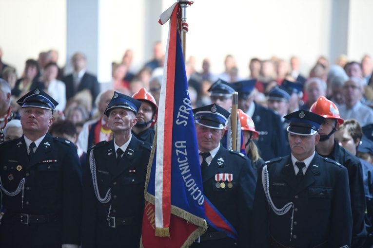 Pierwsza Msza św. w kościele pw. Miłosierdzia Bożego w Starym Sączu