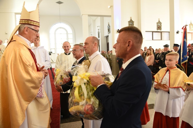 Pierwsza Msza św. w kościele pw. Miłosierdzia Bożego w Starym Sączu