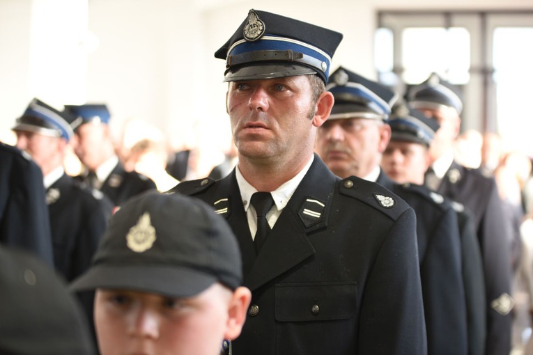 Pierwsza Msza św. w kościele pw. Miłosierdzia Bożego w Starym Sączu