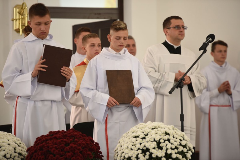 Pierwsza Msza św. w kościele pw. Miłosierdzia Bożego w Starym Sączu