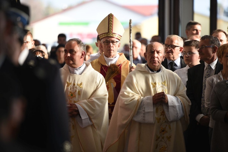 Pierwsza Msza św. w kościele pw. Miłosierdzia Bożego w Starym Sączu