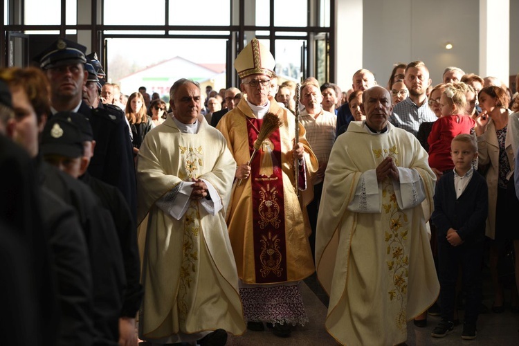 Pierwsza Msza św. w kościele pw. Miłosierdzia Bożego w Starym Sączu