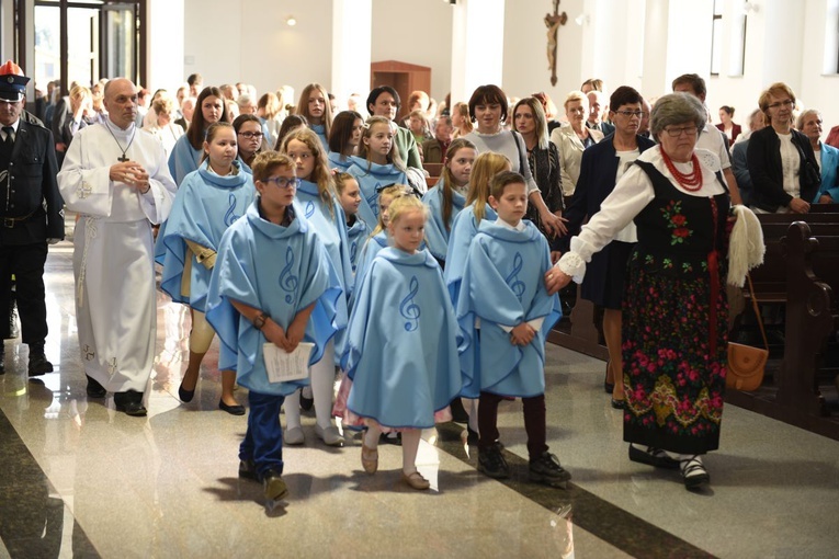 Pierwsza Msza św. w kościele pw. Miłosierdzia Bożego w Starym Sączu