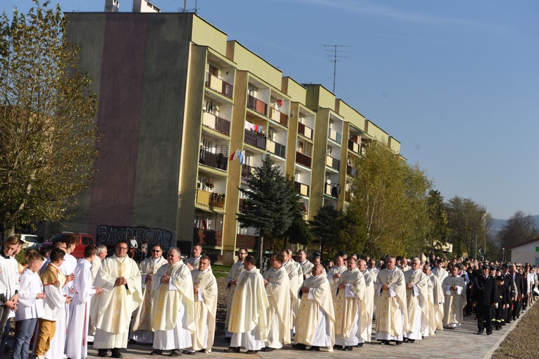 Pierwsza Msza św. w kościele pw. Miłosierdzia Bożego w Starym Sączu