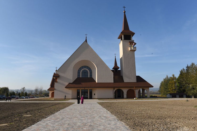 Pierwsza Msza św. w kościele pw. Miłosierdzia Bożego w Starym Sączu