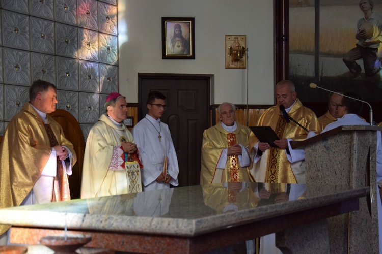 Poświęcenie kościoła w Andrzejowie. 