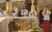 Korowod Świętych w bazylice w Hałcnowie - 2019