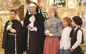 Korowod Świętych w bazylice w Hałcnowie - 2019