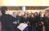Wprowadzenie relikwii męczenników z Pariacoto do kościoła w Czernichowie